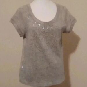 -- Short sleeve sweater with sparkles